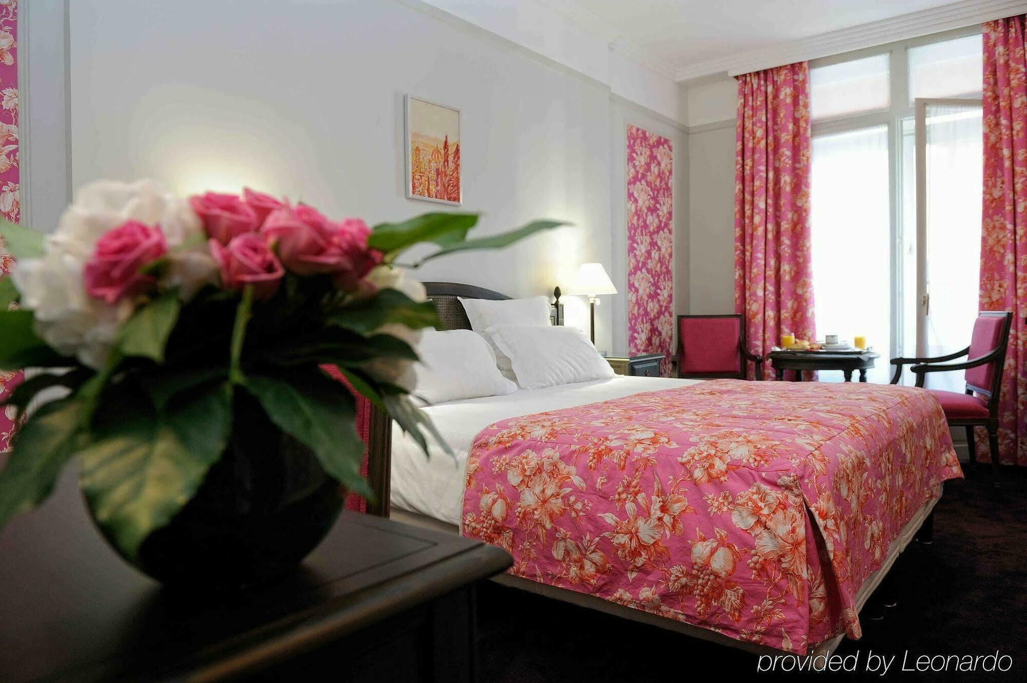 Hotel California Champs Elysees Paris Eksteriør billede